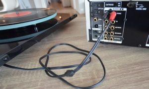 How to Connect a Turntable (Helpful Guide) | Vinyl Restart