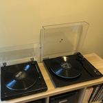Manual and Automatic Turntables Explained Manual and Automatic Turntables Explained